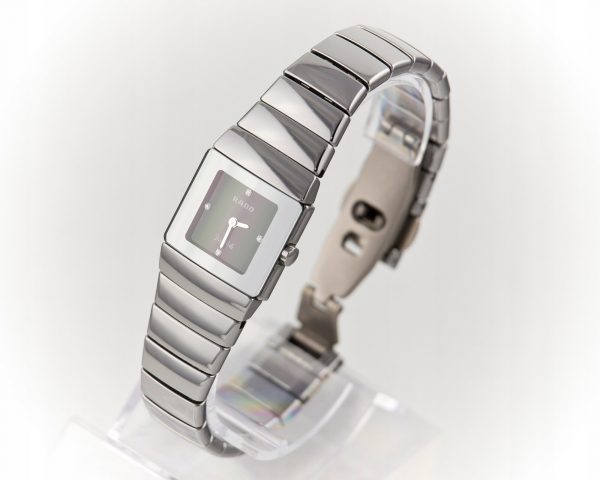 f90b9f6a4183835f398dc671476f