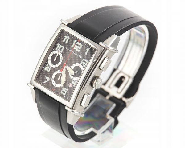 3aa2ad9f42b1bd9d4e1b133d36e0