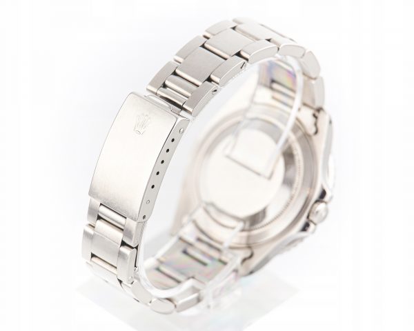 8f761365411ab1a1e256495887d1