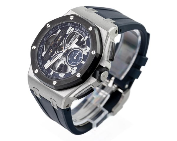 4727e1f9418f9262bd03047f965d-1