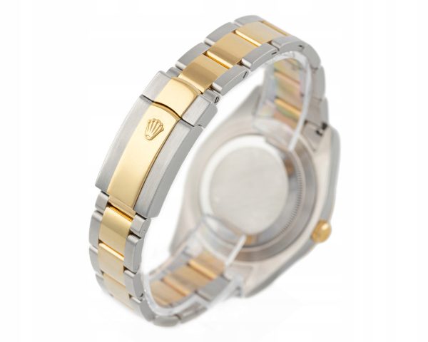 bf4e210344dd81af84da8731676e-1