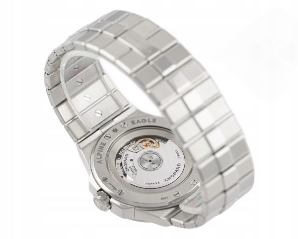 00a6227242269690f3143f0950be