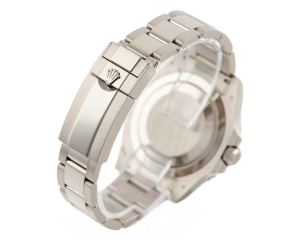 b92fbac04557a833e2d8f4159f41