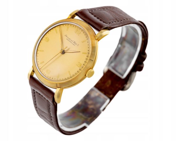 bd73782e435bb60c442efb815281