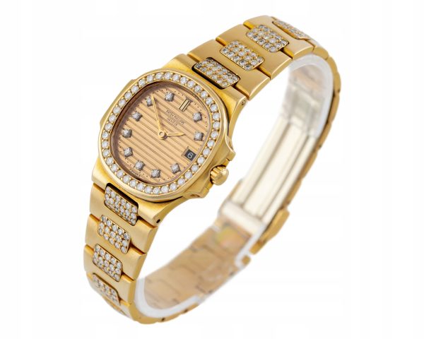 726dfb2648e6913e9ac71638b04f