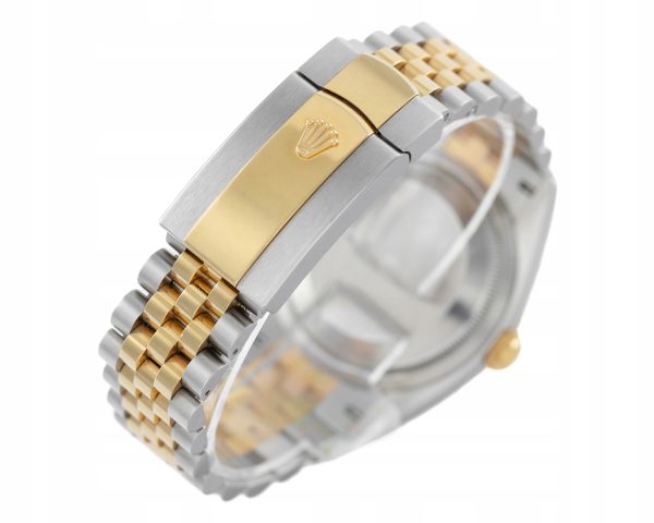 f5d493ec416bae05912d1826310d