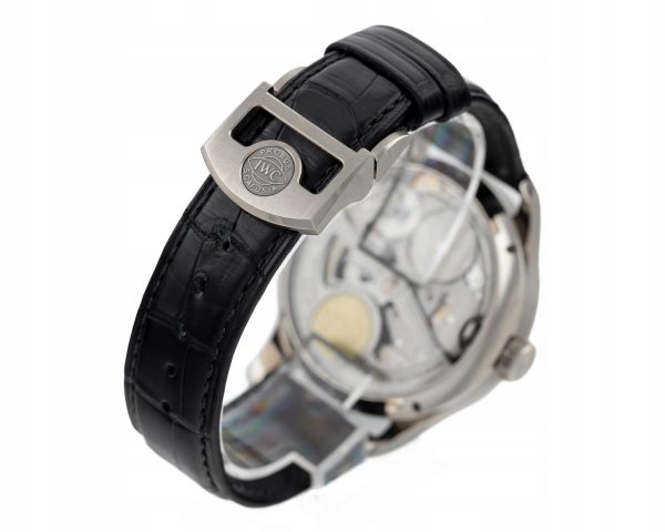 77ae671d42c1941db58f06c9b55d