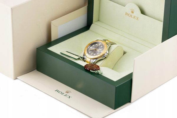 a09c44b44dc6801aedf9cbd4e79d-1