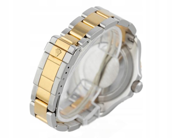 a7cc47864b298bb30a202d2c8143-1