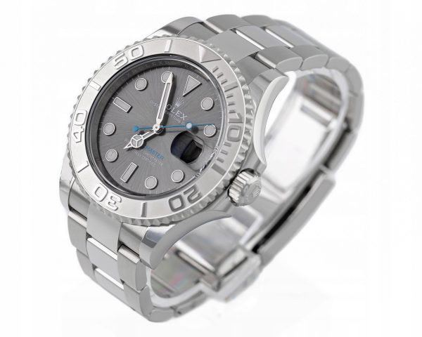 895619ec4038b320699f3641f9ac-2