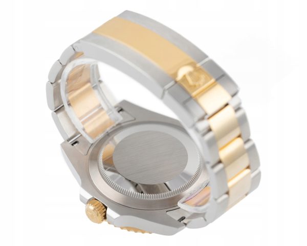 4132171b40909efedf985d119938