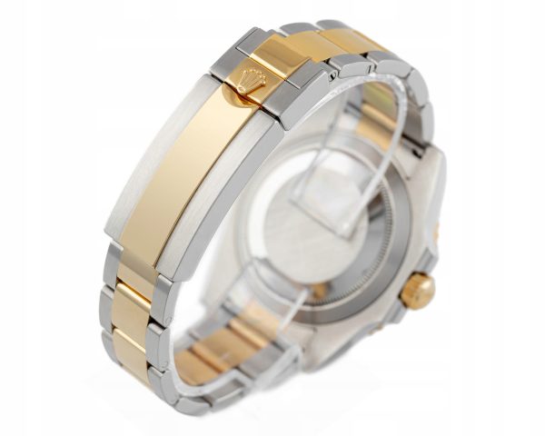 f4488160416ea4a2fe9d60567d00-1